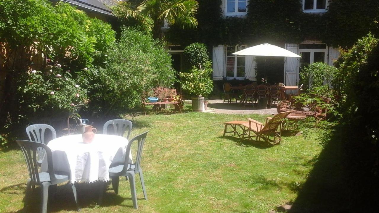 Les Loges Du Chaudron Bed & Breakfast La Chapelle-aux-Choux ภายนอก รูปภาพ